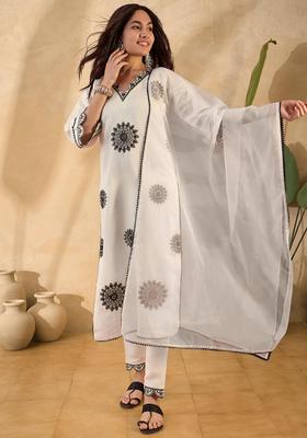 Off White Embroidery Silk Kurta Set