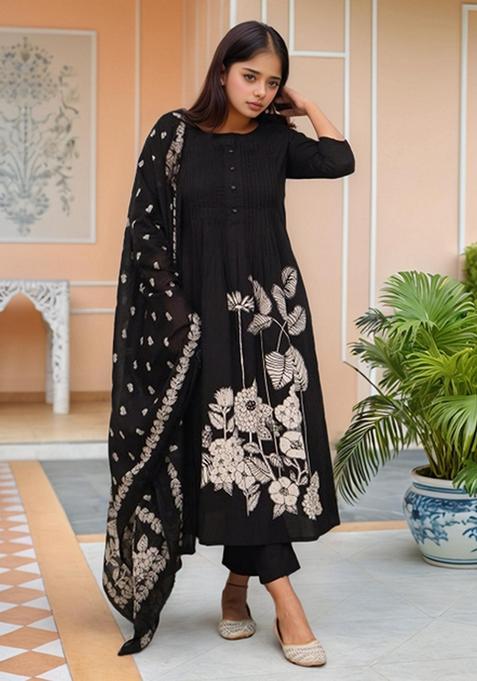 Black Floral Rayon Anarkali Set — view on Indya