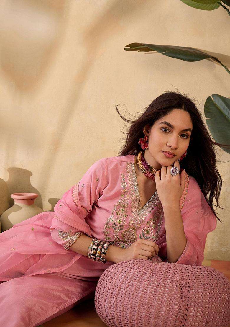 Pink Embroidery Silk Blend Kurta Set - Indya