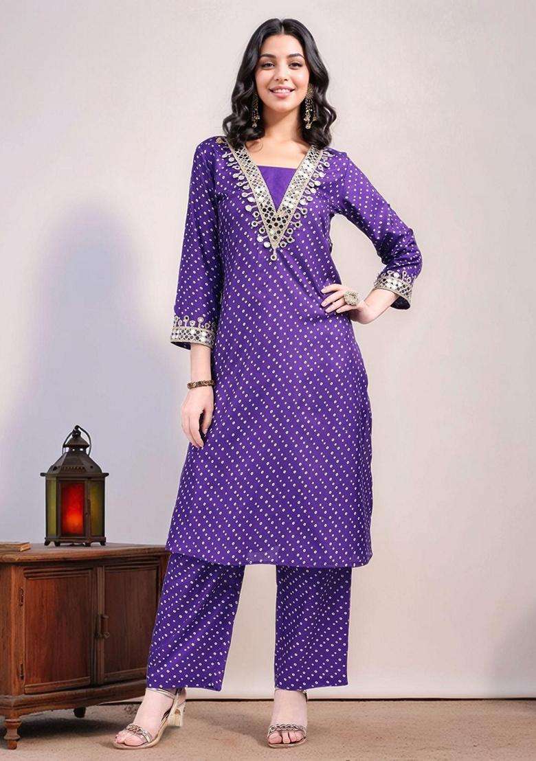 Purple Embroidery Silk Blend Kurta Set - Indya