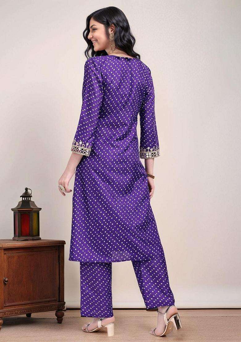 Purple Embroidery Silk Blend Kurta Set - Indya