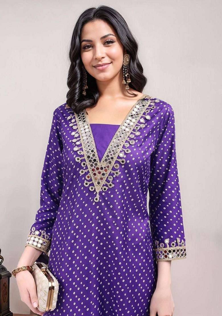 Purple Embroidery Silk Blend Kurta Set - Indya