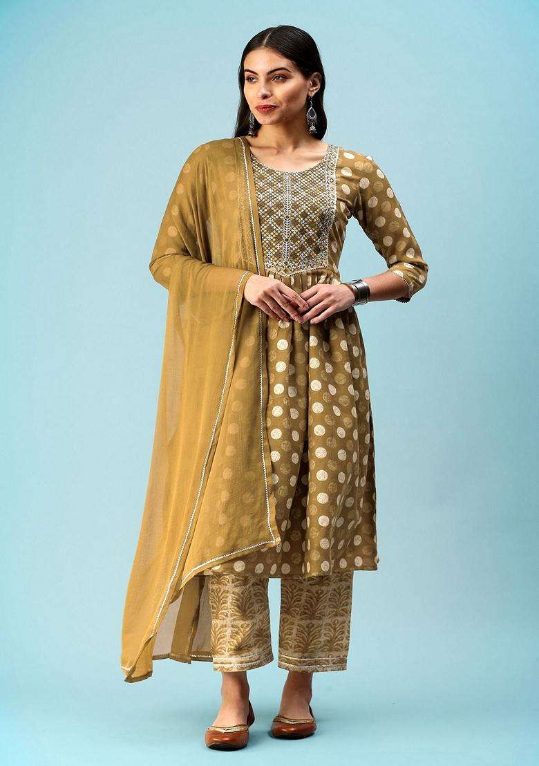 Green Embroidery Cotton Kurta Set - Indya