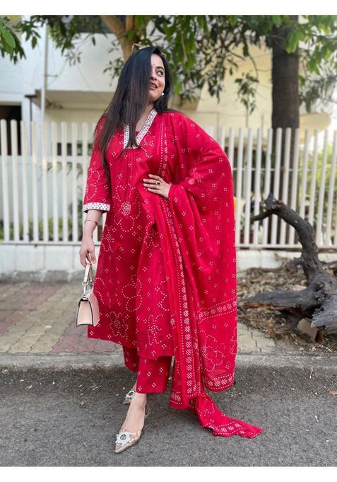 Pink Floral Rayon Kurta Set — view on Indya