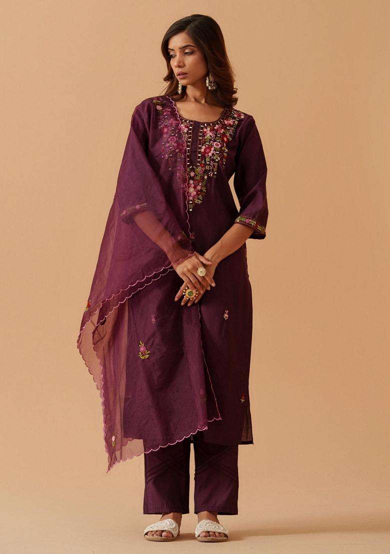 Purple Embroidery Silk Blend Kurta Set - Indya