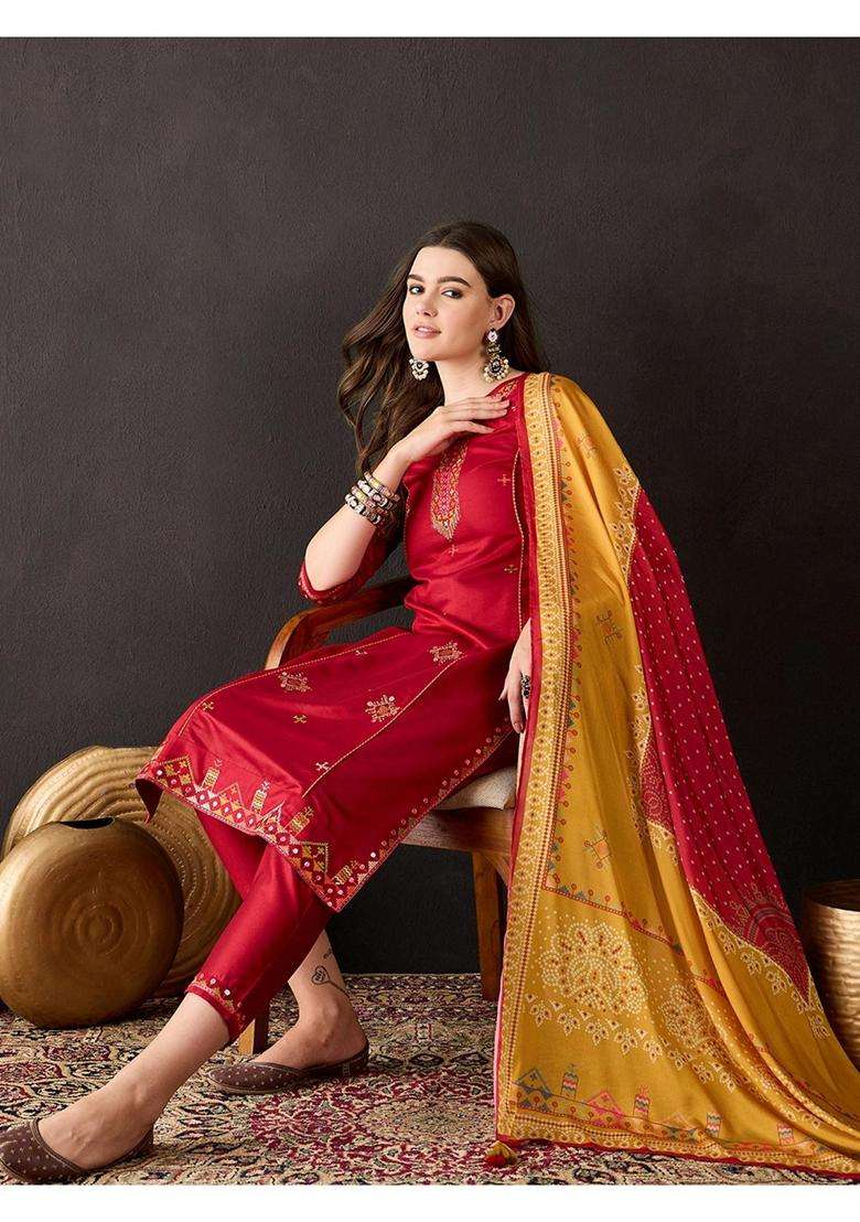 Maroon Embroidery Cotton Kurta Set - Indya