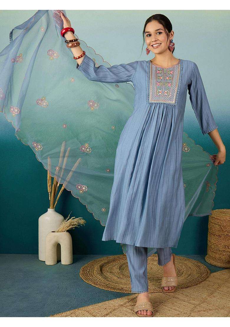Grey Embroidery Silk Blend Kurta Set - Indya