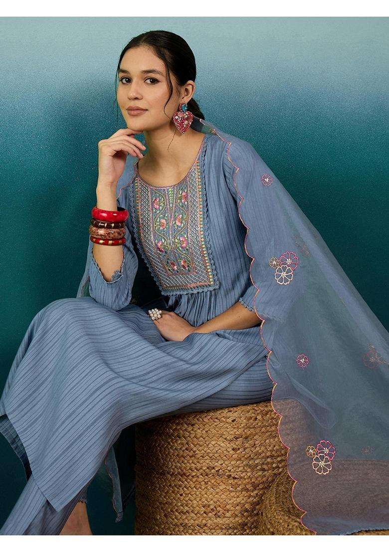 Grey Embroidery Silk Blend Kurta Set - Indya