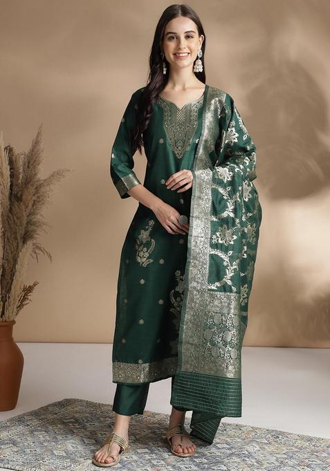 Green Floral Cotton Kurta Set — view on Indya