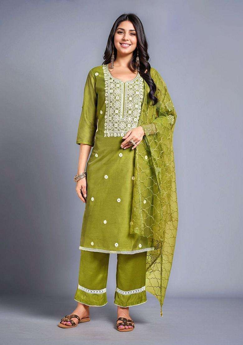 Green Embroidery Chanderi Kurta Set - Indya