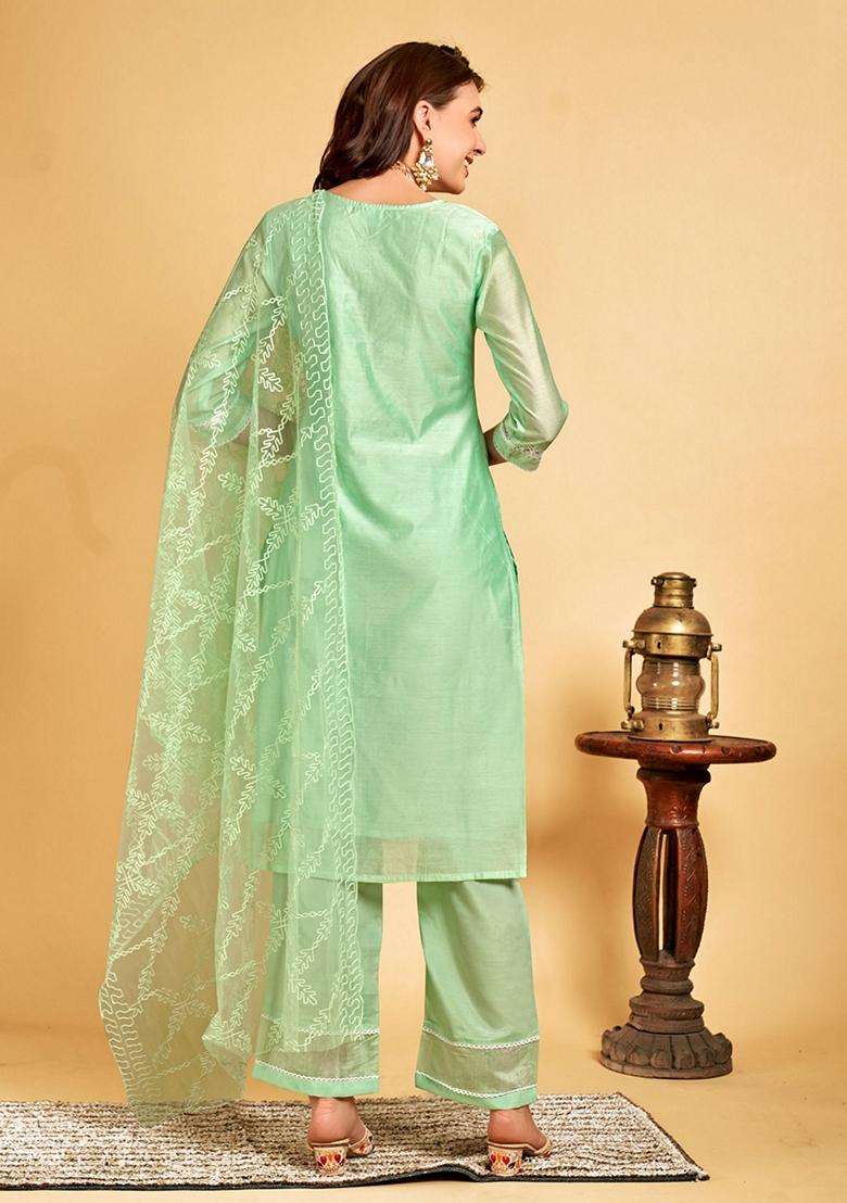 Green Embroidery Chanderi Kurta Set - Indya
