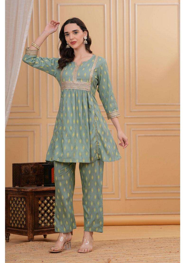 Green Printed Rayon Kurta Set - Indya