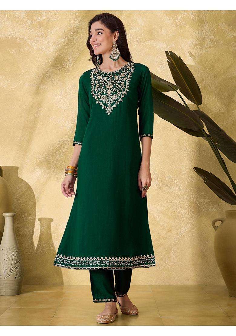 Green Embroidery Silk Blend Kurta Set - Indya