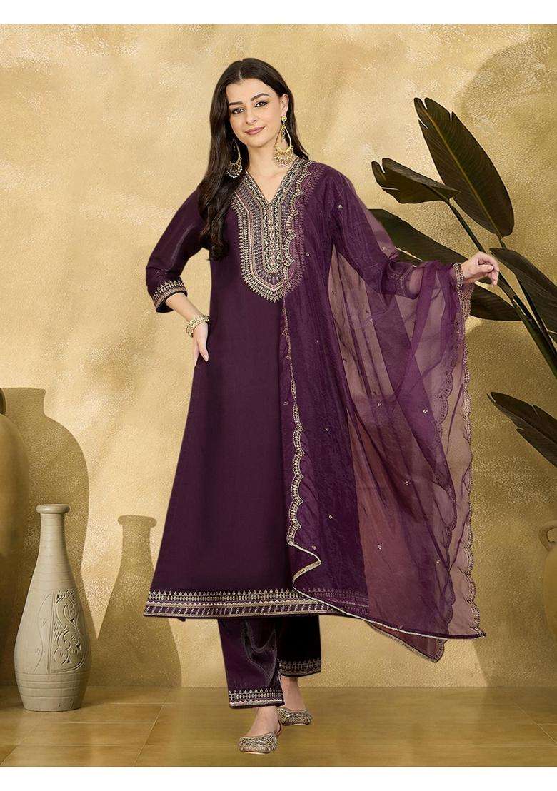 Purple Embroidery Silk Blend Kurta Set - Indya