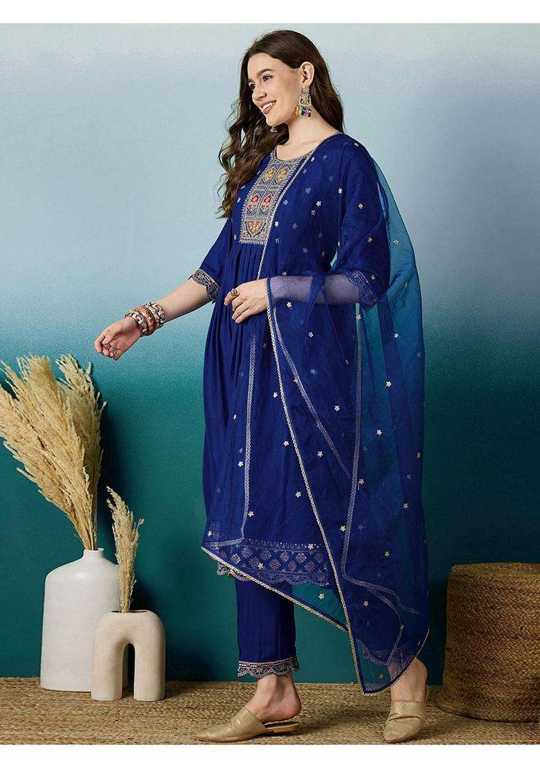 Blue Embroidery Silk Blend Kurta Set - Indya