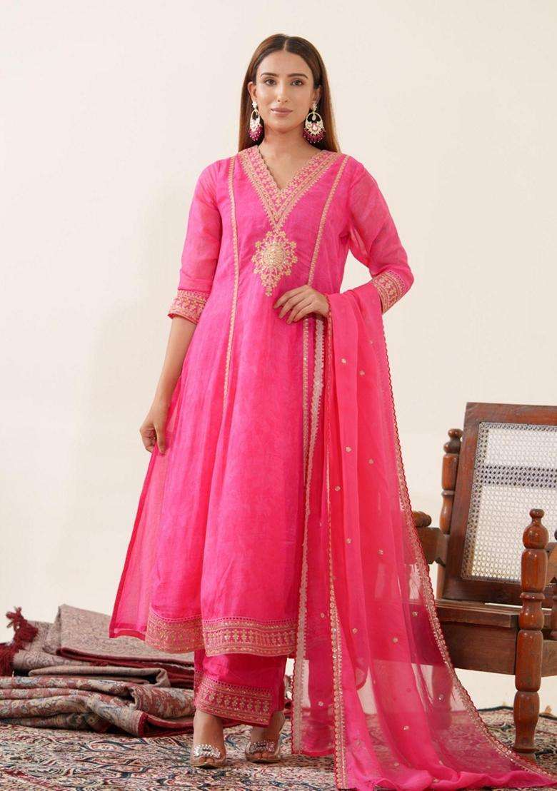 Pink Embroidery Silk Blend Kurta Set - Indya