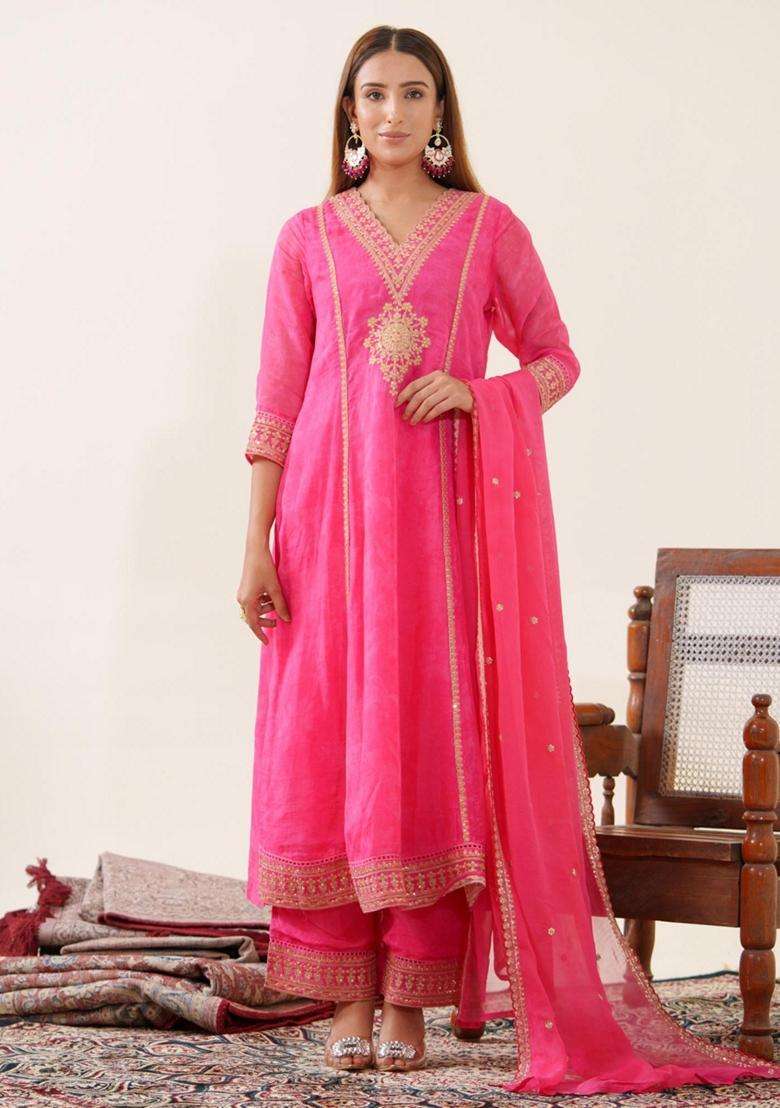 Pink Embroidery Silk Blend Kurta Set - Indya