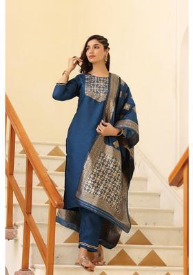 Green Solid Silk Kurta Set