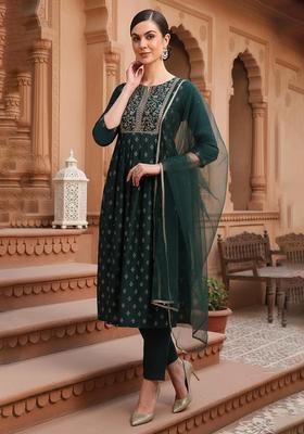 Green Embroidery Blended Kurta Set