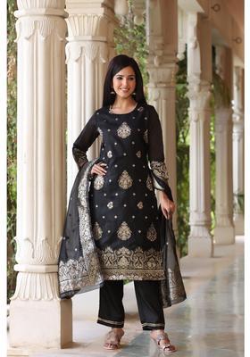 Black Solid Chanderi Kurta Set