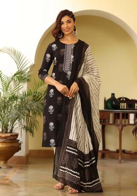 Black Floral Print Rayon Kurta Set
