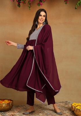 Purple Embroidery Georgette Kurta Set