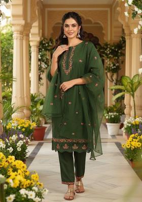 Green Embroidery Blended Kurta Set