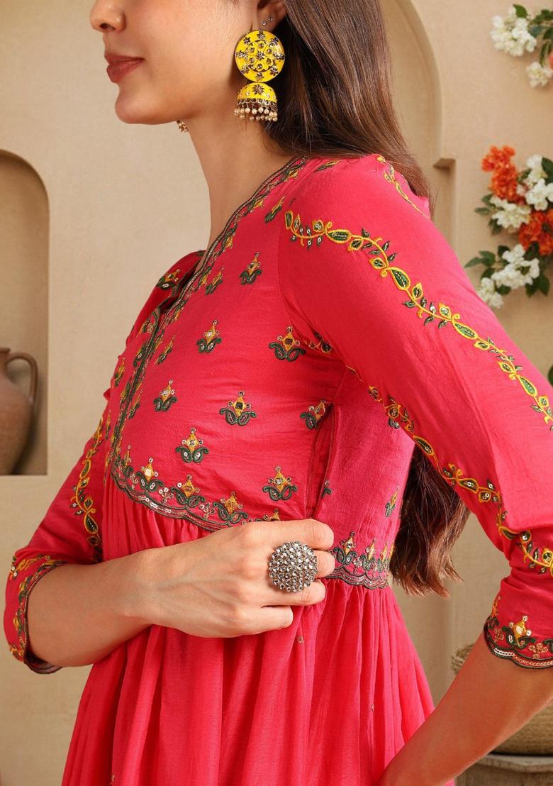 Pink Embroidery Silk Kurta Set - Indya