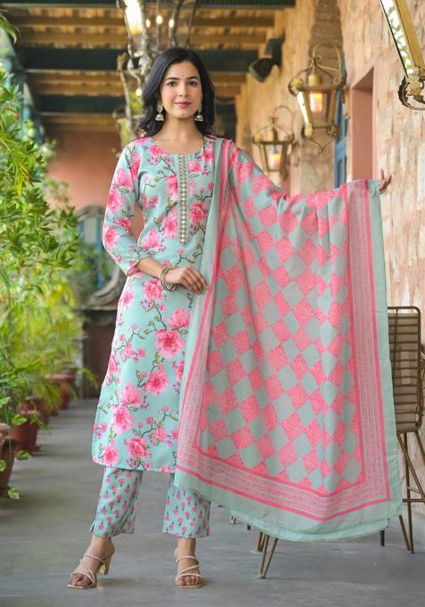 Green Floral Print Cotton Kurta Set — view on Indya