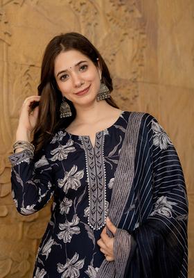 Black Floral Print Blended Kurta Set