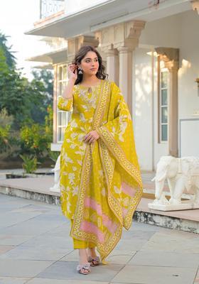 Yellow Floral Print Viscose Kurta Set
