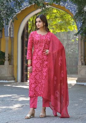 Pink Floral Print Rayon Kurta Set