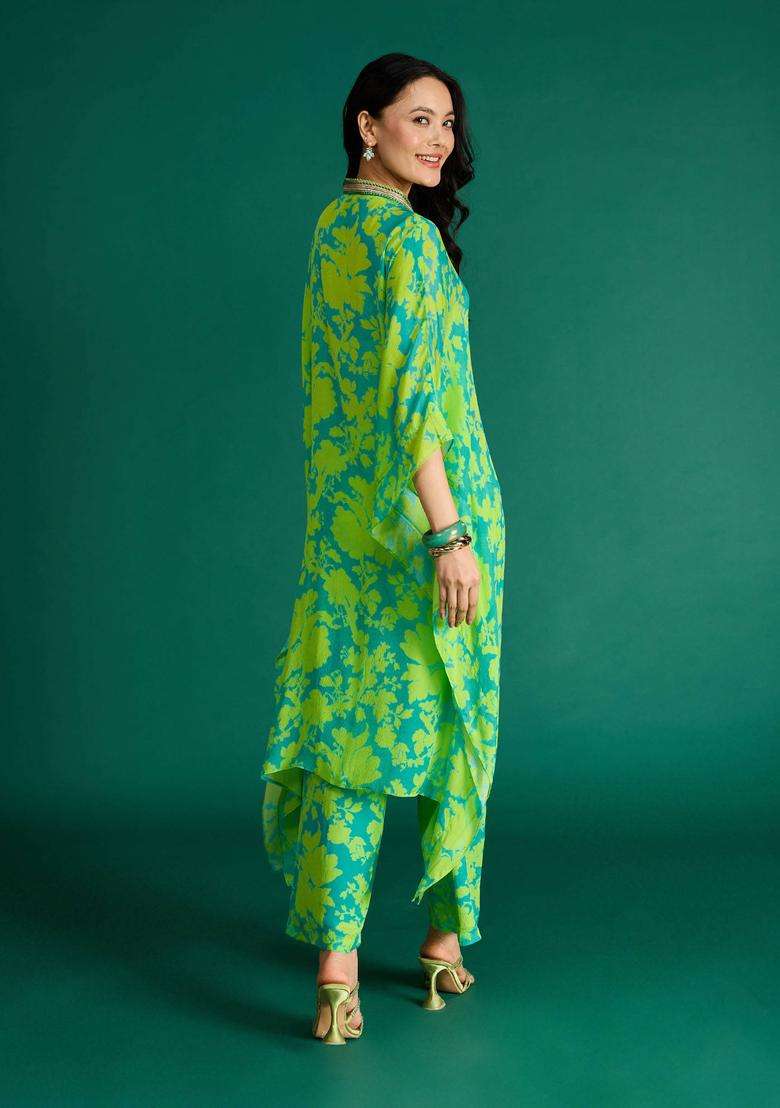 Green Chinon Floral Printed Kaftan Kurta with Inner and Pant Set of 3 for Women Fusion Wear - Indya