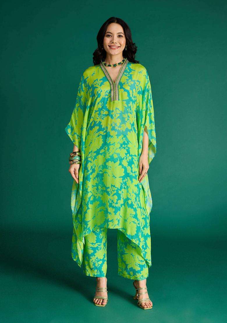 Green Chinon Floral Printed Kaftan Kurta with Inner and Pant Set of 3 for Women Fusion Wear - Indya