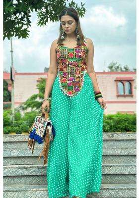 Green Embroidered Georgette Kurta Set
