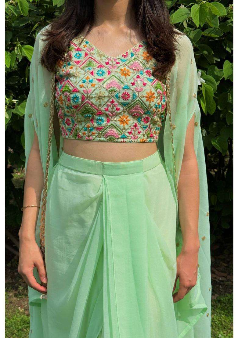 Green Embroidered Georgette Kurta Set - Indya