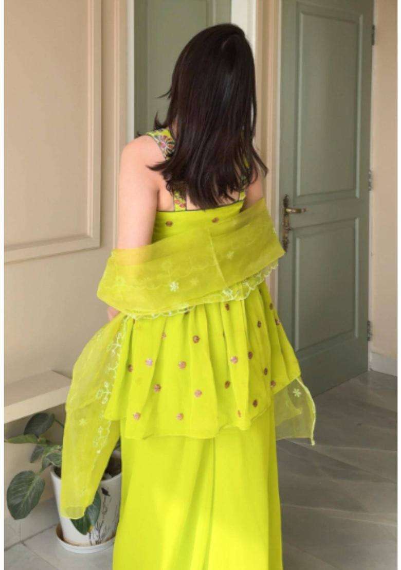 Green Embroidered Georgette Kurta Set - Indya