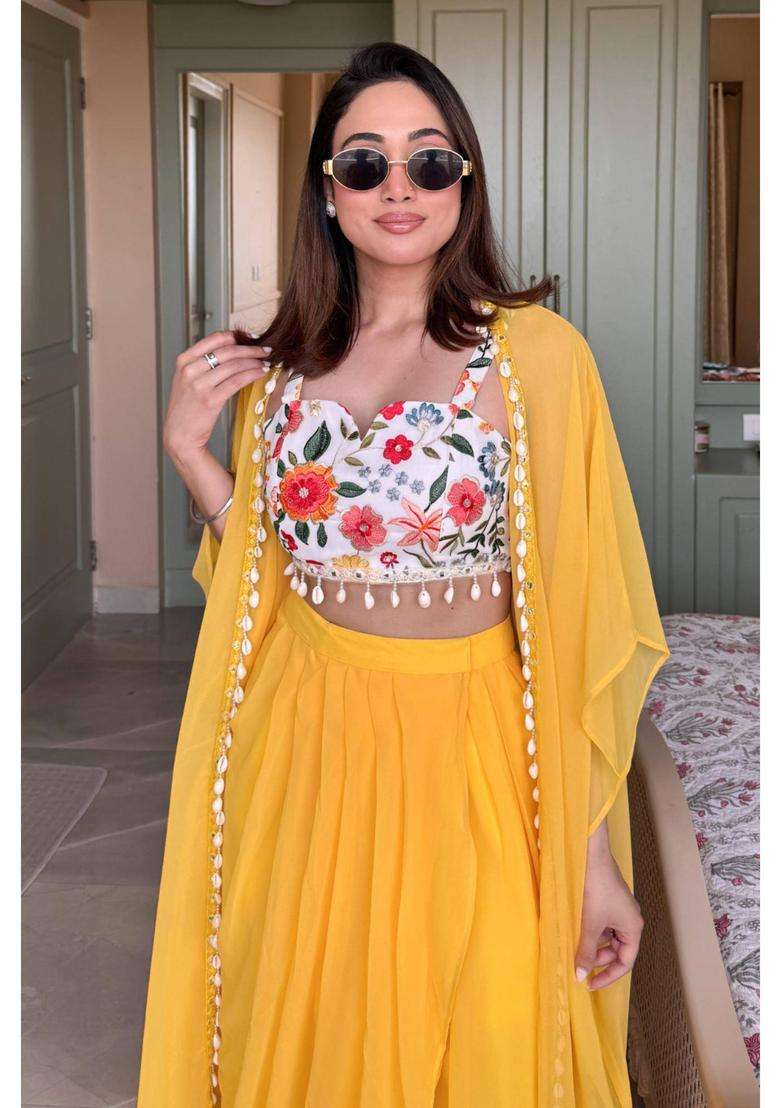 Yellow Embroidered Georgette Kurta Set - Indya