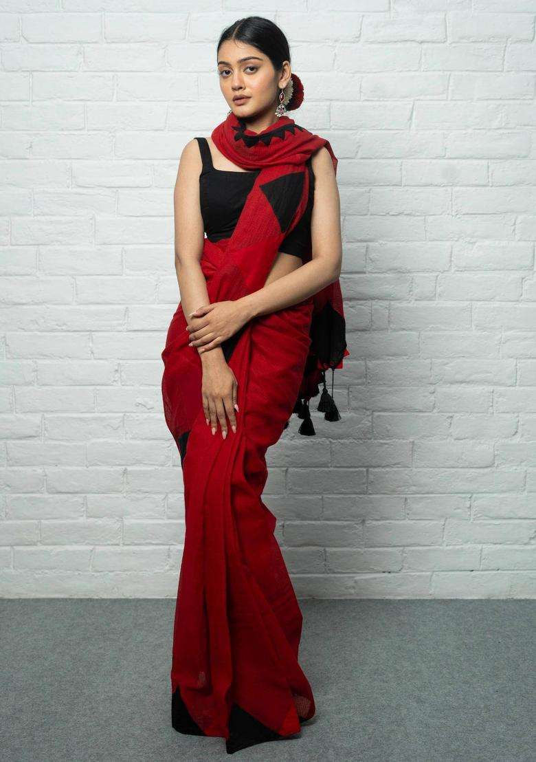 Laila Textured Red Saree without Blouse for Women Casual Wear - Indya