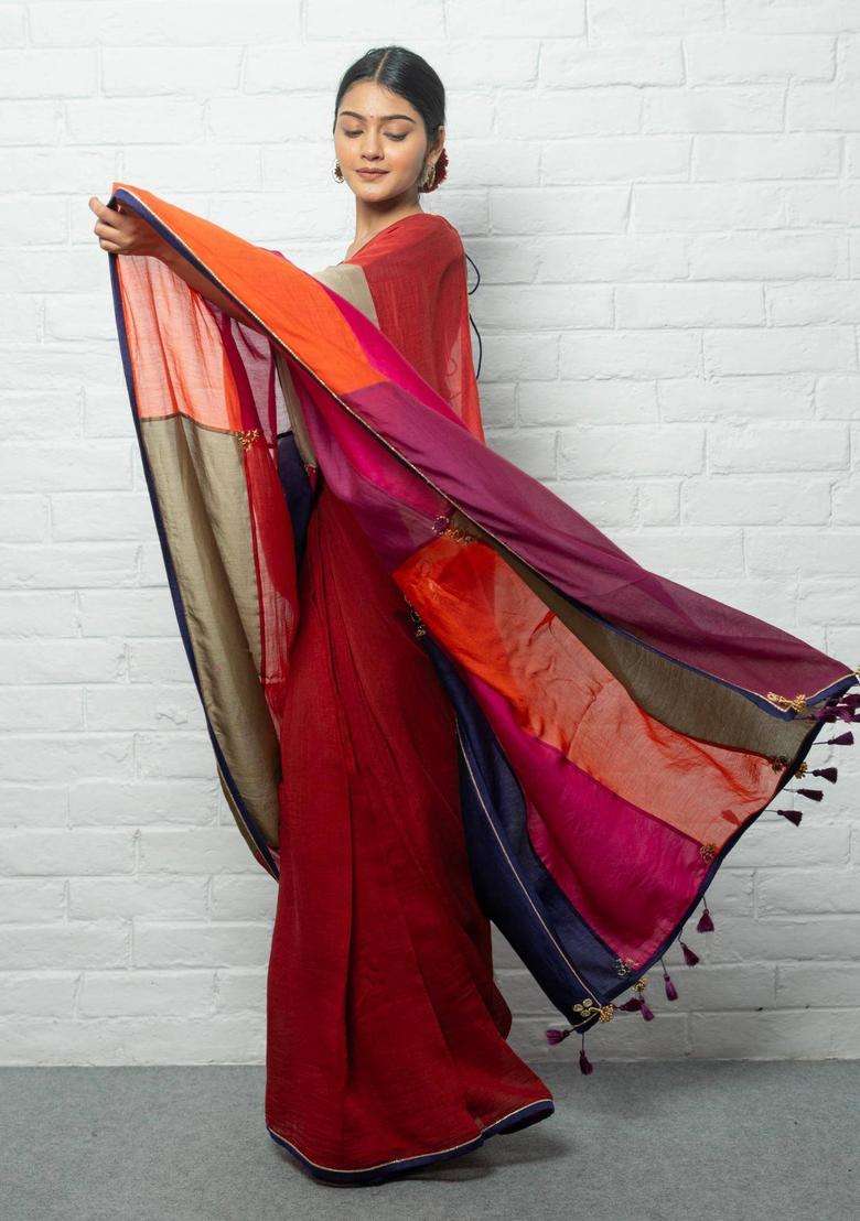 Laxmi Colorblock Red Saree without Blouse for Women Casual Wear - Indya