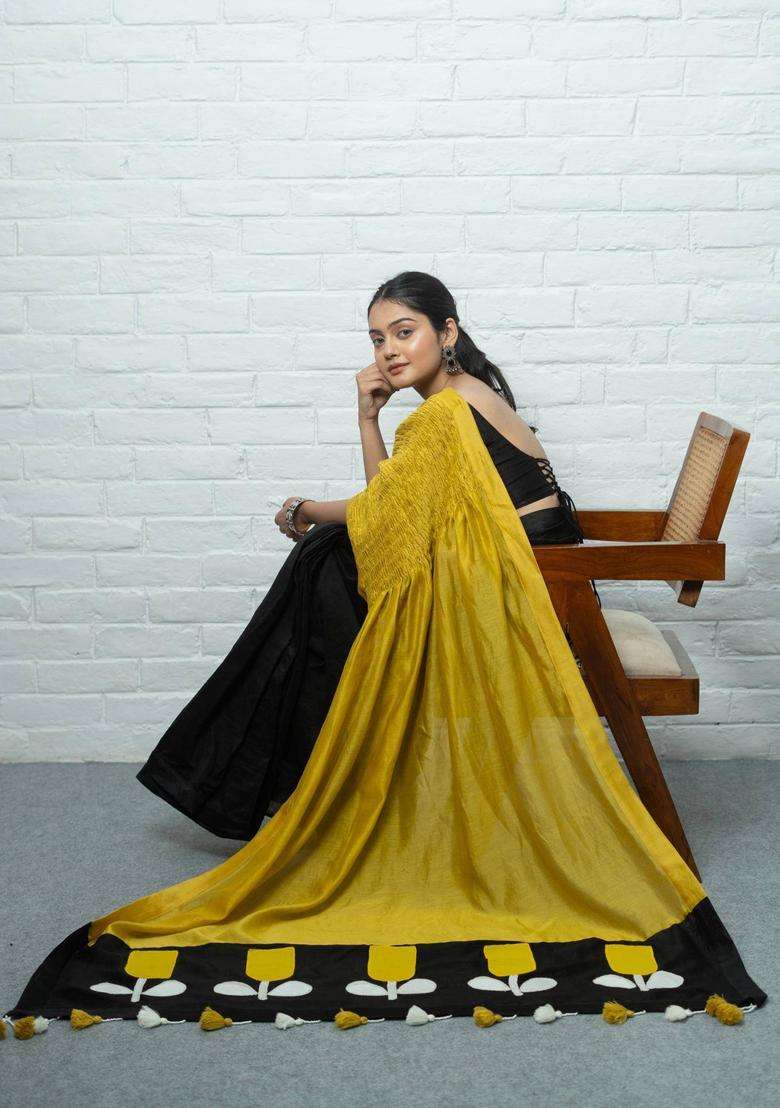 Floral Black Saree without Blouse for Women Casual Wear - Indya