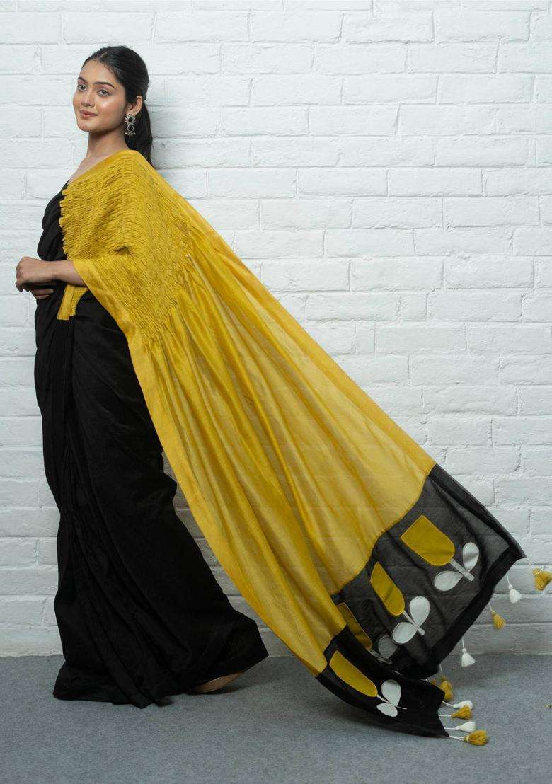 Floral Black Saree without Blouse for Women Casual Wear - Indya