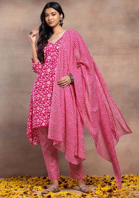 Pink Floral Print Rayon Kurta With Printed Pants And Dupatta (Set of 3)