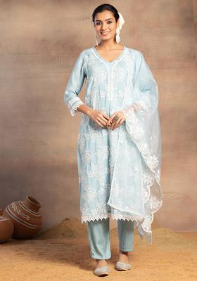 Light Blue Thread Embroidered Muslin Kurta With Pants And Organza Dupatta (Set of 3)