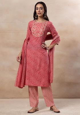 Peach Bandhani Print Mirror Embroidered Kurta With Pants And Dupatta (Set of 3)