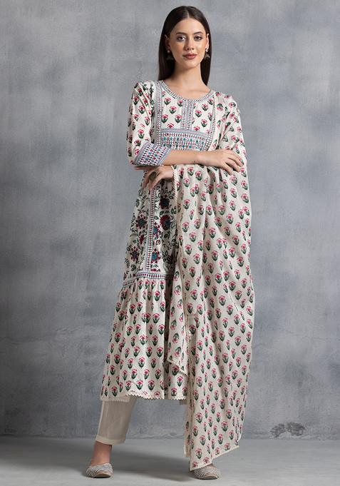 White Floral Print Tiered Kurta With Pants And Dupatta (Set of 3)