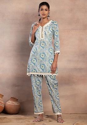 Kurta Sets Collection for Women at Indya