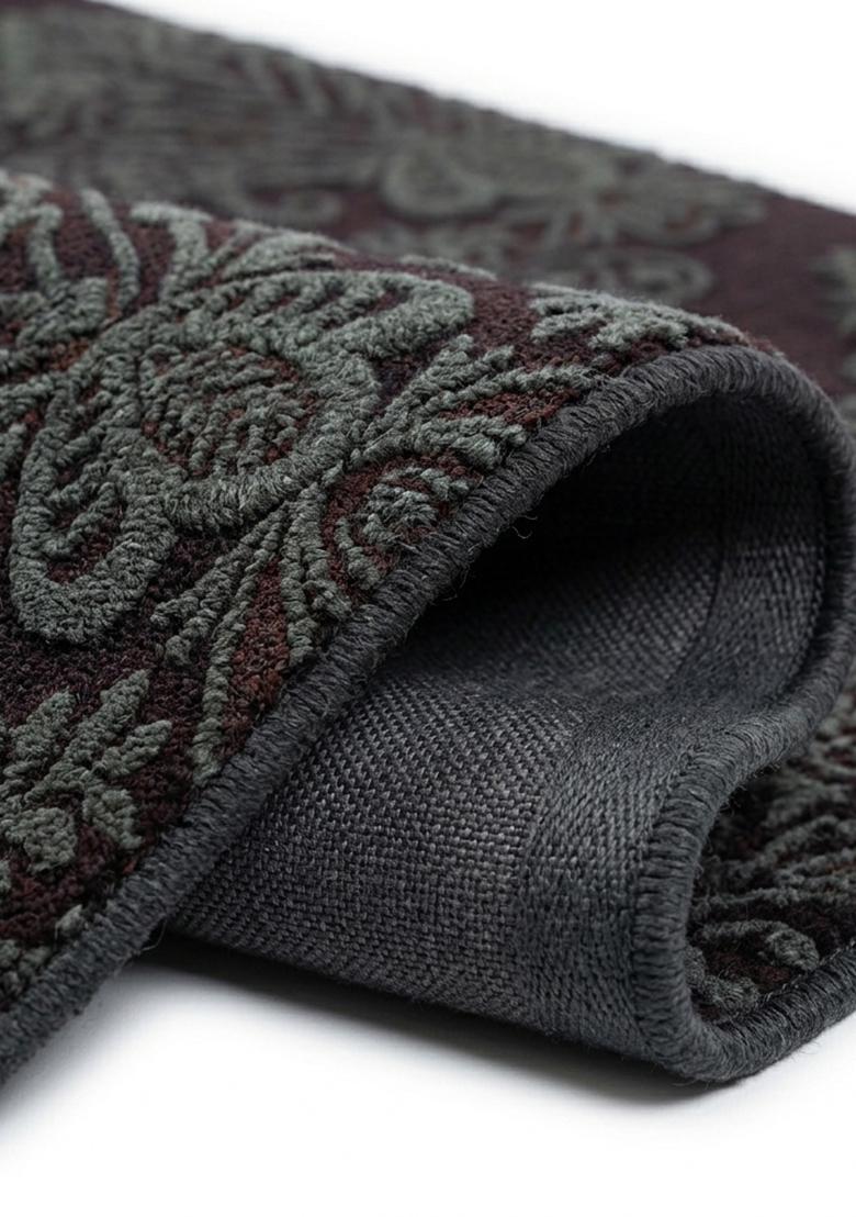 Saffron Rugs Hand Tufted Burgundy Gray Floral Victorian Square Wool Area Rug - Indya