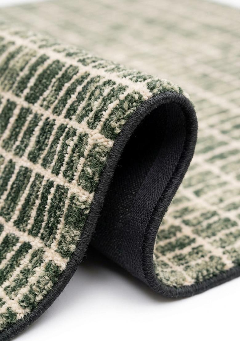 Saffron Rugs Tufted Forest Green Geometric Contemporary Rectangular Wool Area Rug - Indya