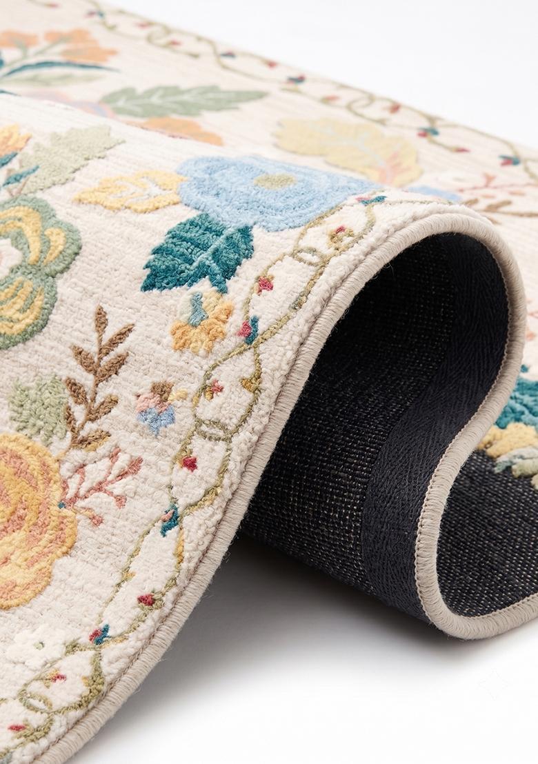 Saffron Rugs Hand Tufted Butter Yellow Floral Cottage Rectangular Wool Area Rug - Indya